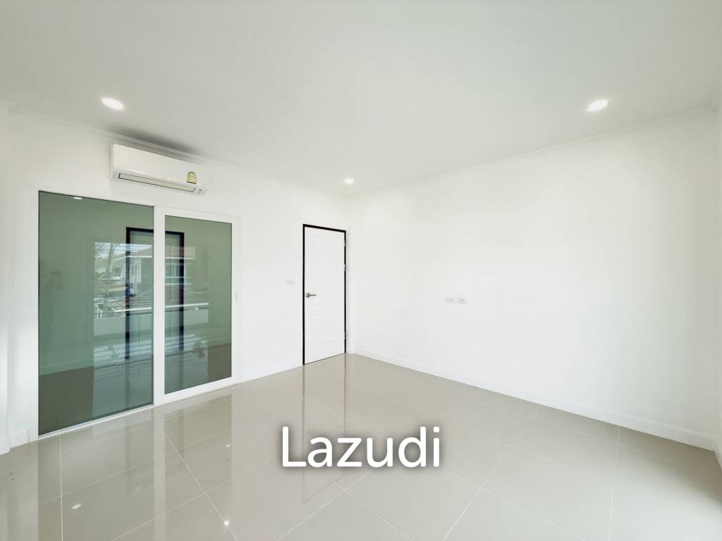 2-Storey Detached House for Sale in Koh Kaew