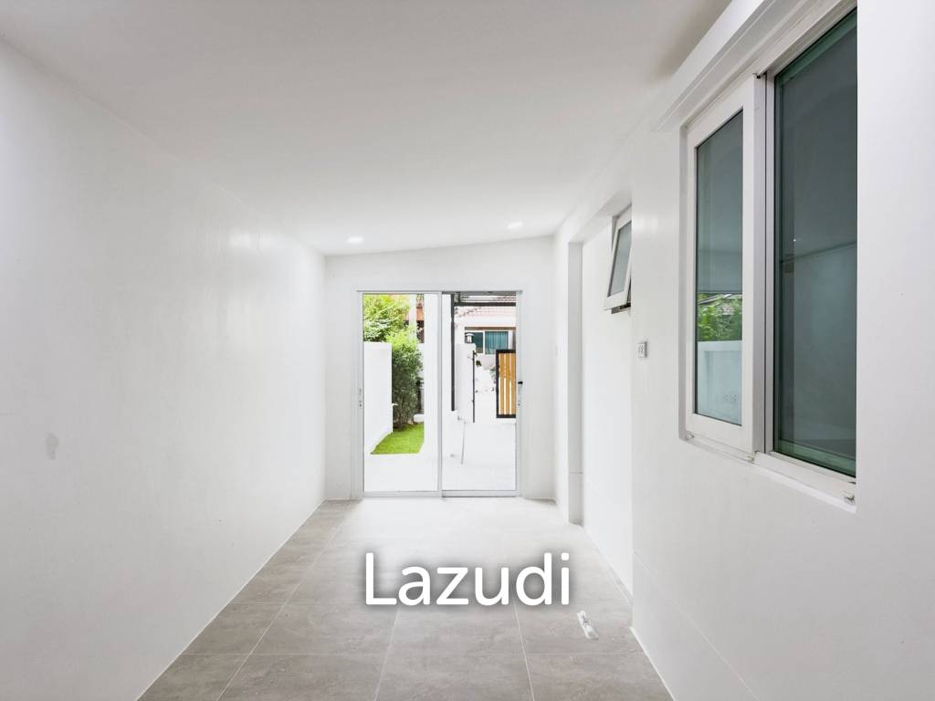 2-Storey Detached House for Sale in Koh Kaew