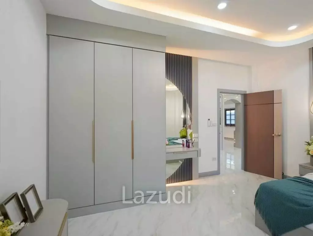 Modern Renovated Pool Villa for Sale Near Mabprachan Lake