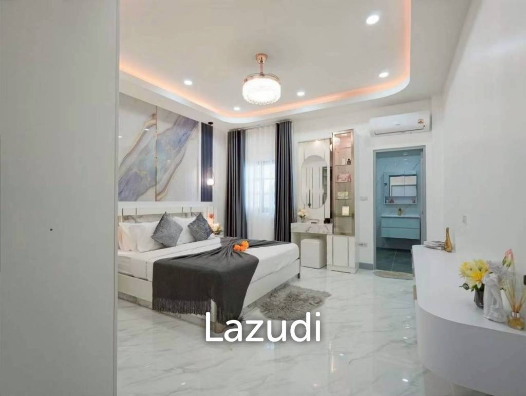 Modern Renovated Pool Villa for Sale Near Mabprachan Lake
