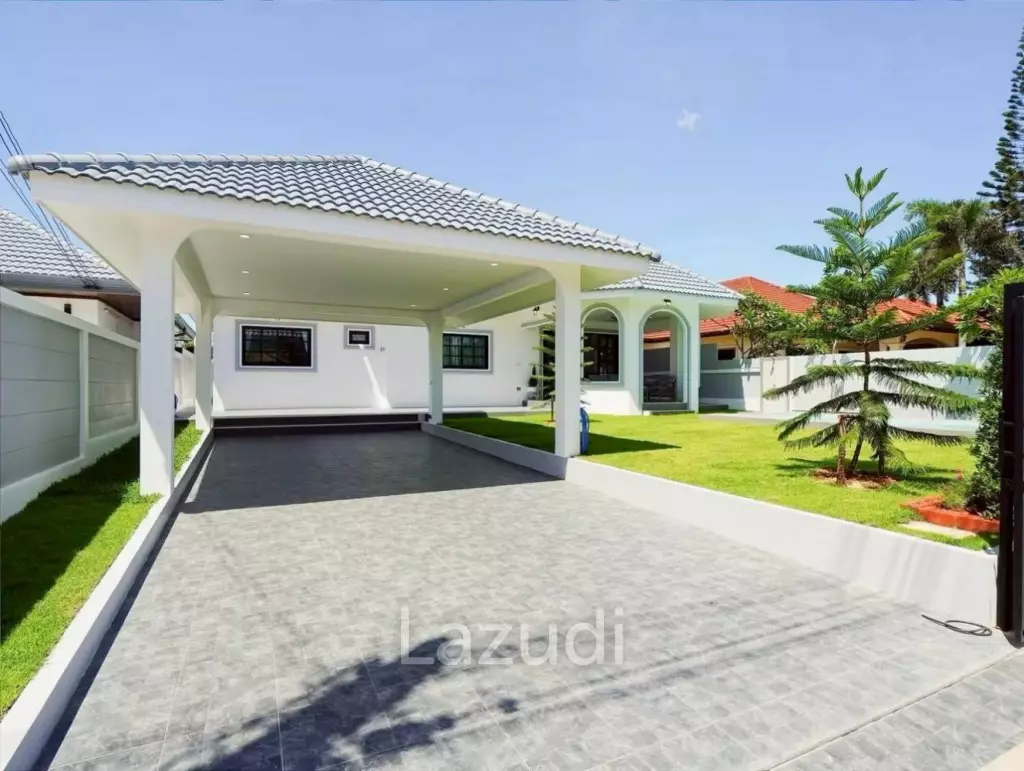 Modern Renovated Pool Villa for Sale Near Mabprachan Lake