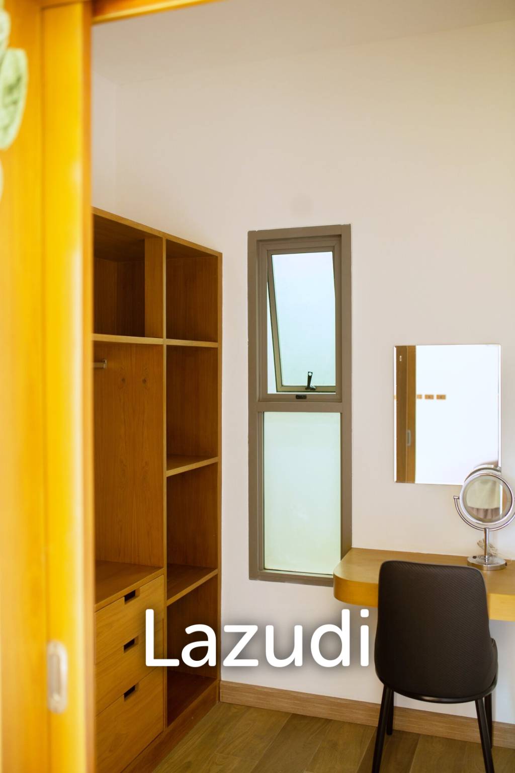 3 bedrooms pool villa in Soi Khaopra Bophut with panoramic mountains view and partial sea view