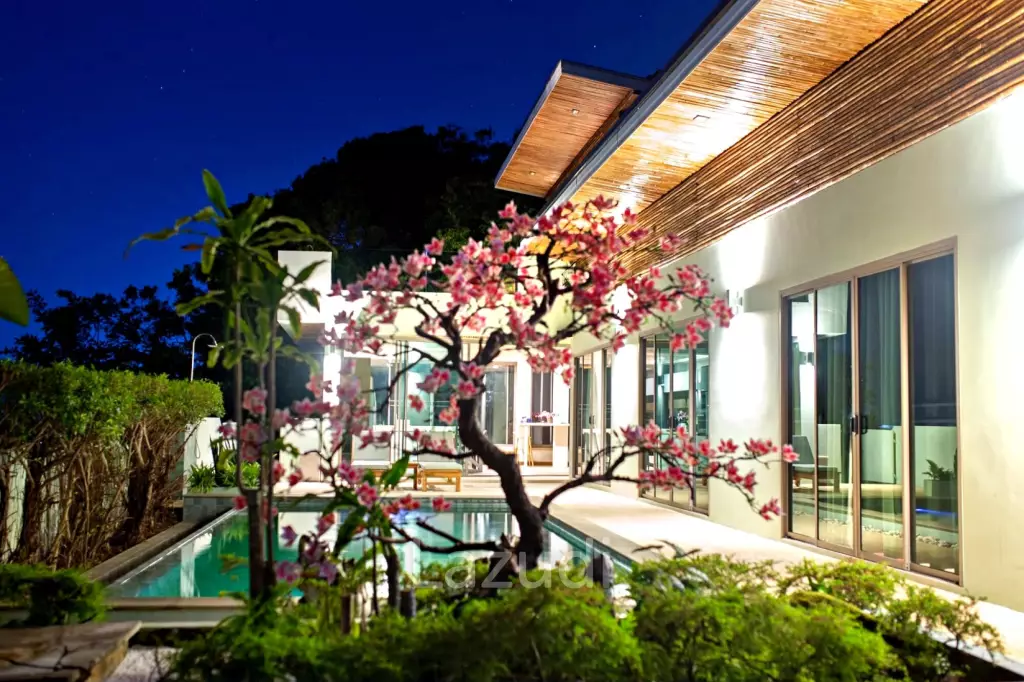 3 bedrooms pool villa in Soi Khaopra Bophut with panoramic mountains view and partial sea view