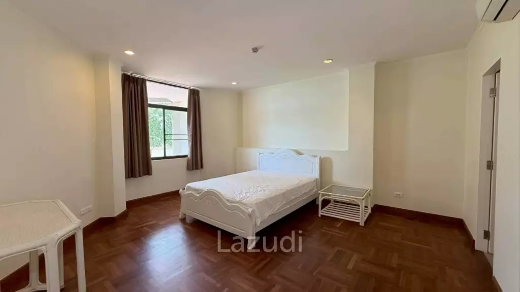 Bay View Condominium for Rent Spacious Beachfront