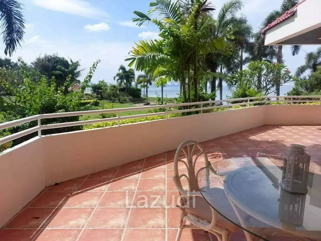 Bay View Condominium for Rent Spacious Beachfront