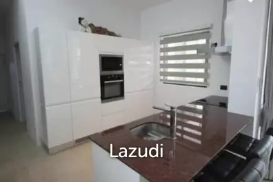 LA LUA : Modern 4 Bed 2 Storey Villa within Resort Complex