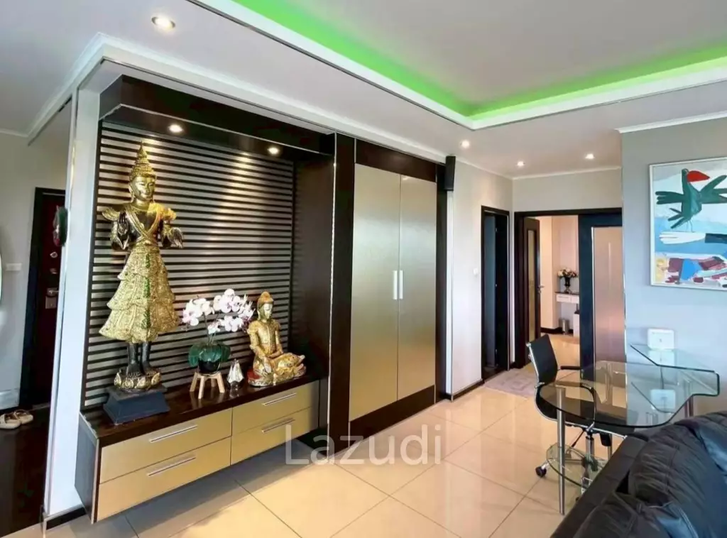 Spacious Modern Two-Bedroom for Rent At View Talay 3