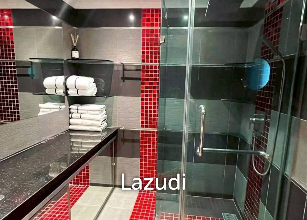 Spacious Modern Two-Bedroom for Rent At View Talay 3