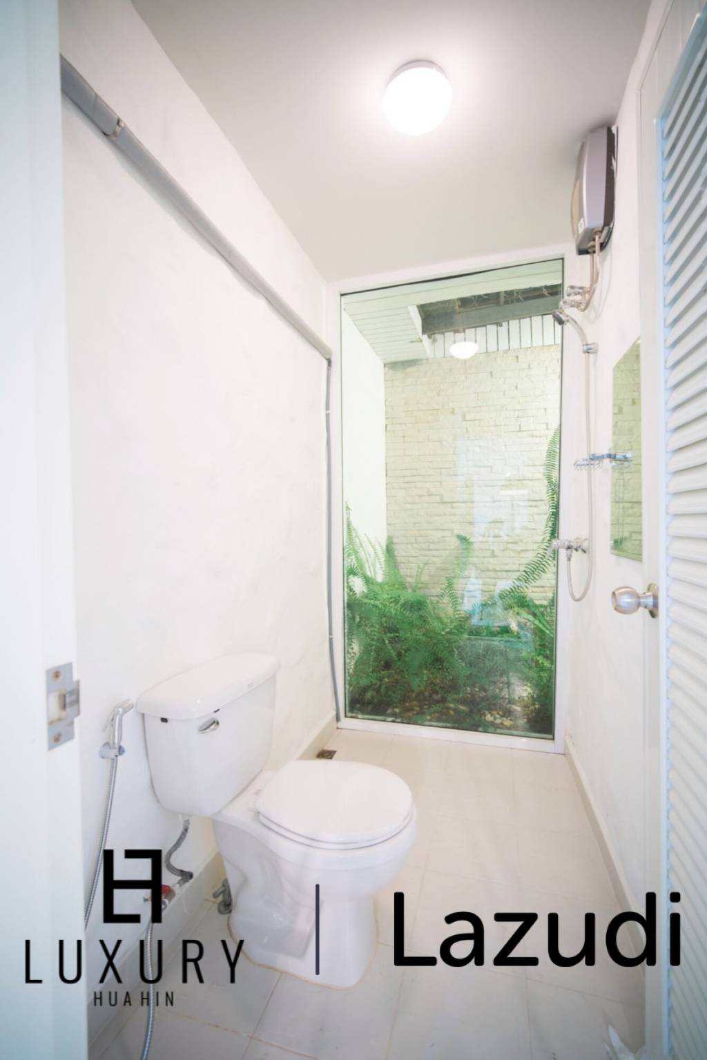 560 metro cuadrado 3 ` 3 Baño Villa de Venta