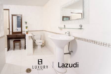 560 metro cuadrado 3 ` 3 Baño Villa de Venta
