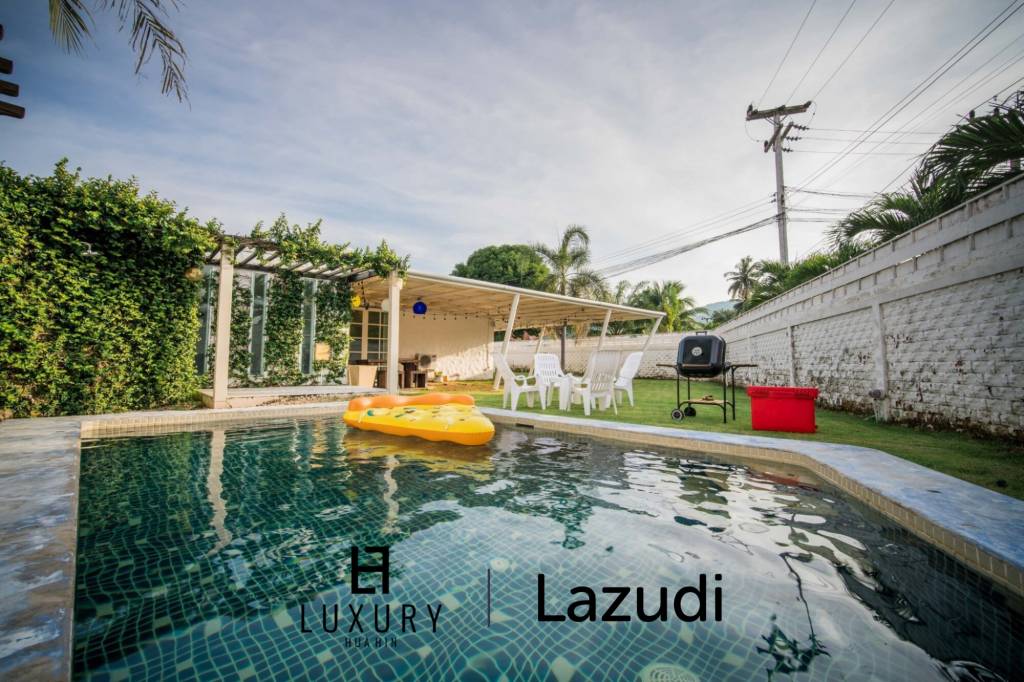 560 metro cuadrado 3 ` 3 Baño Villa de Venta