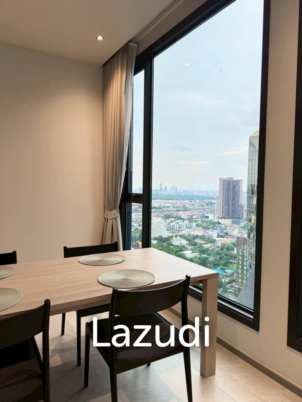 87 sqm high-floor condo at Hyde Heritage Thonglor, Khlong Tan Nuea