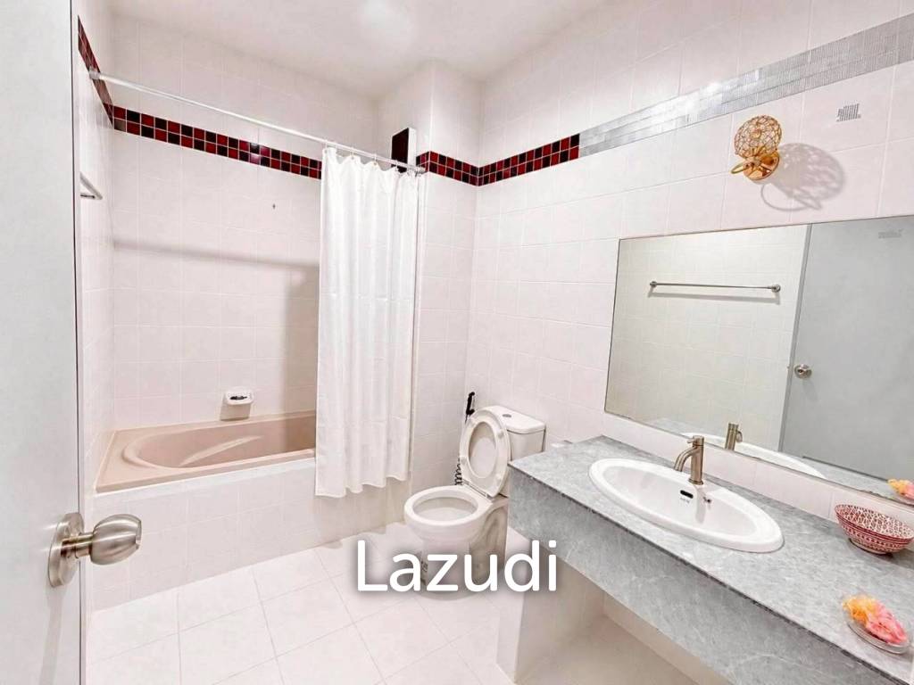 Chateau Dale Villa for Rent Elegant Two-Storey Family Home