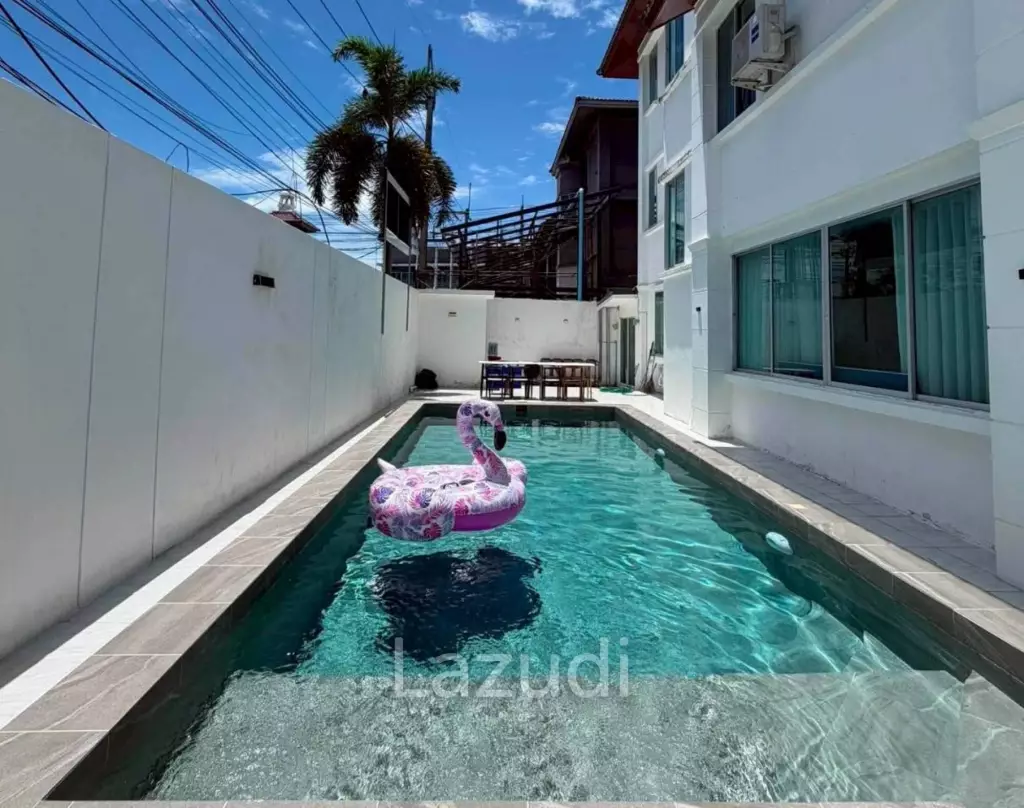 Chateau Dale Villa for Rent Elegant Two-Storey Family Home