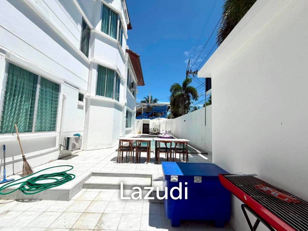 Chateau Dale Villa for Rent Elegant Two-Storey Family Home