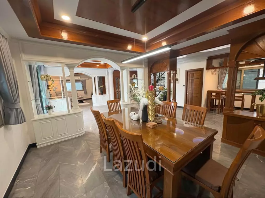 Spacious 2-Storey Pool Villa for Rent in Muang Phuket