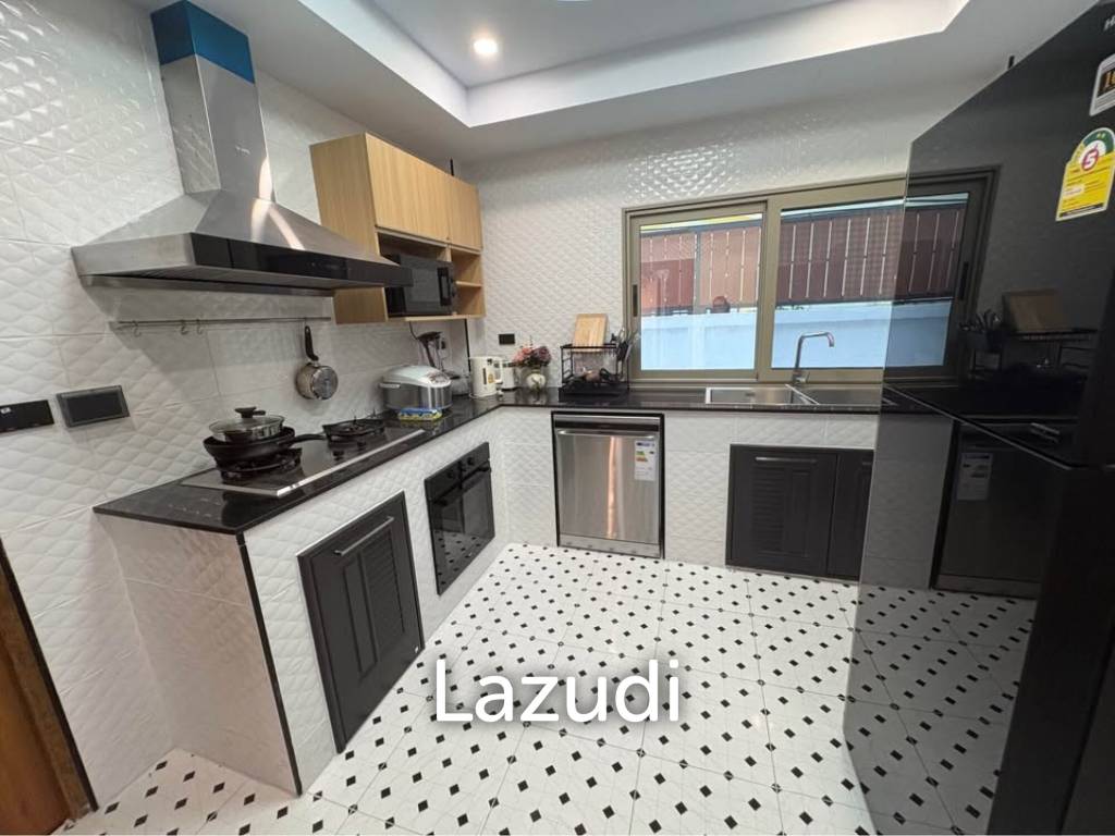 Spacious 2-Storey Pool Villa for Rent in Muang Phuket