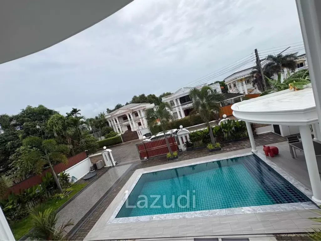 Spacious 2-Storey Pool Villa for Rent in Muang Phuket