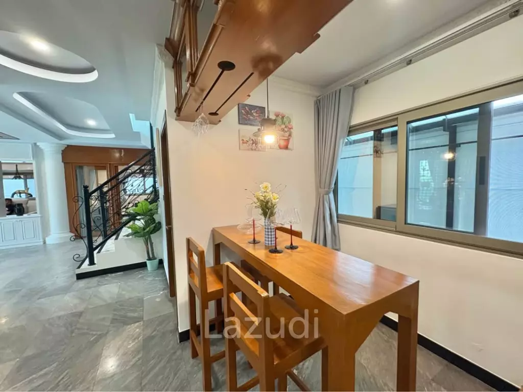 Spacious 2-Storey Pool Villa for Rent in Muang Phuket