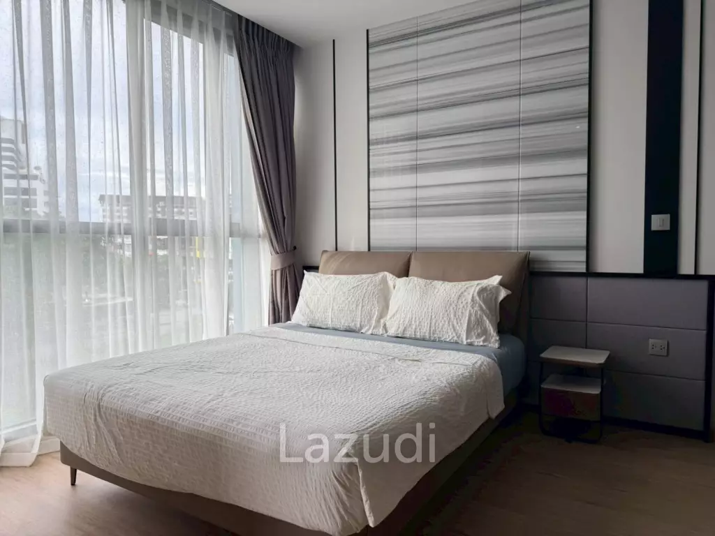 Modern One-Bedroom for Rent At Andromeda