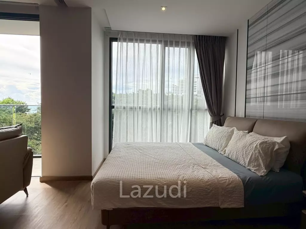 Modern One-Bedroom for Rent At Andromeda
