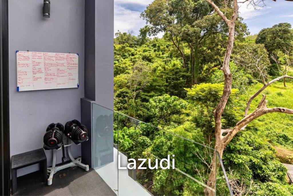 Spacious 1-Bedroom Condo 5 Mins from Nai Harn Beach