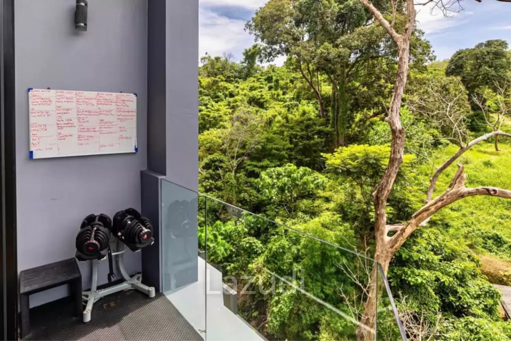 Spacious 1-Bedroom Condo 5 Mins from Nai Harn Beach