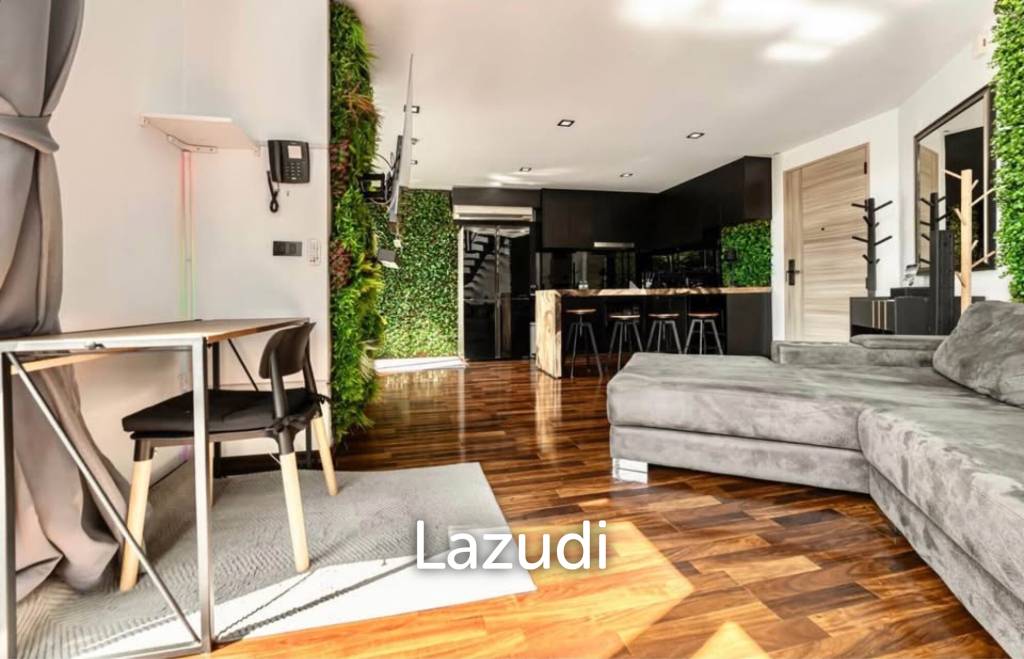Spacious 1-Bedroom Condo 5 Mins from Nai Harn Beach