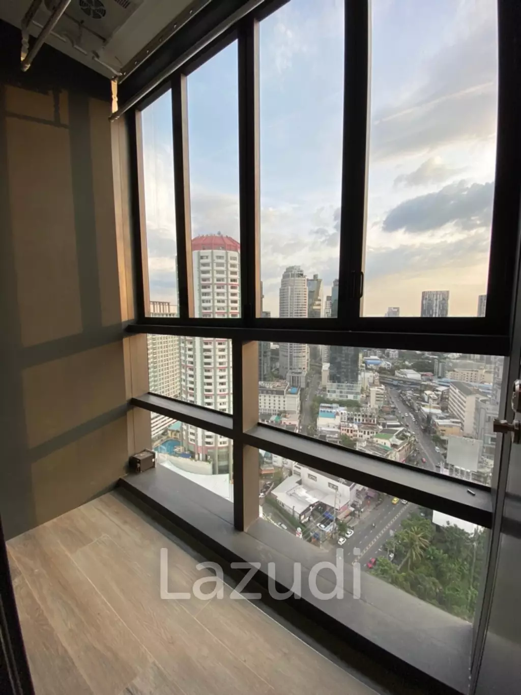 54 sqm 1 bedroom condo at The Bangkok Thonglor in Khlong Tan Nuea