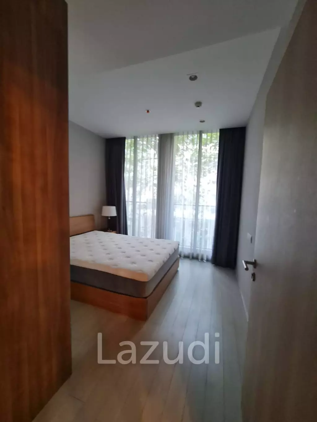 80 sqm modern 2 bedroom condo at Noble Ploenchit Lumpini Bangkok