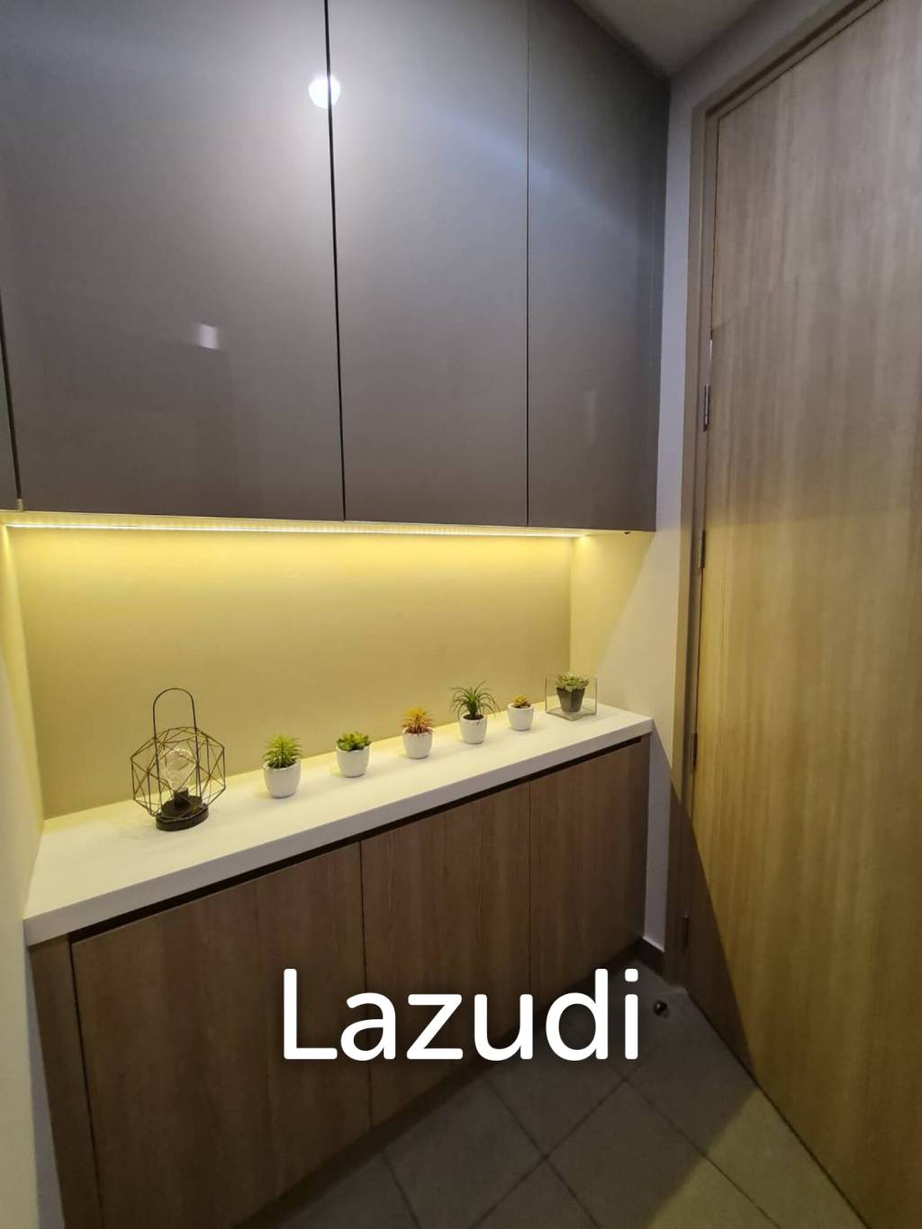 80 sqm modern 2 bedroom condo at Noble Ploenchit Lumpini Bangkok
