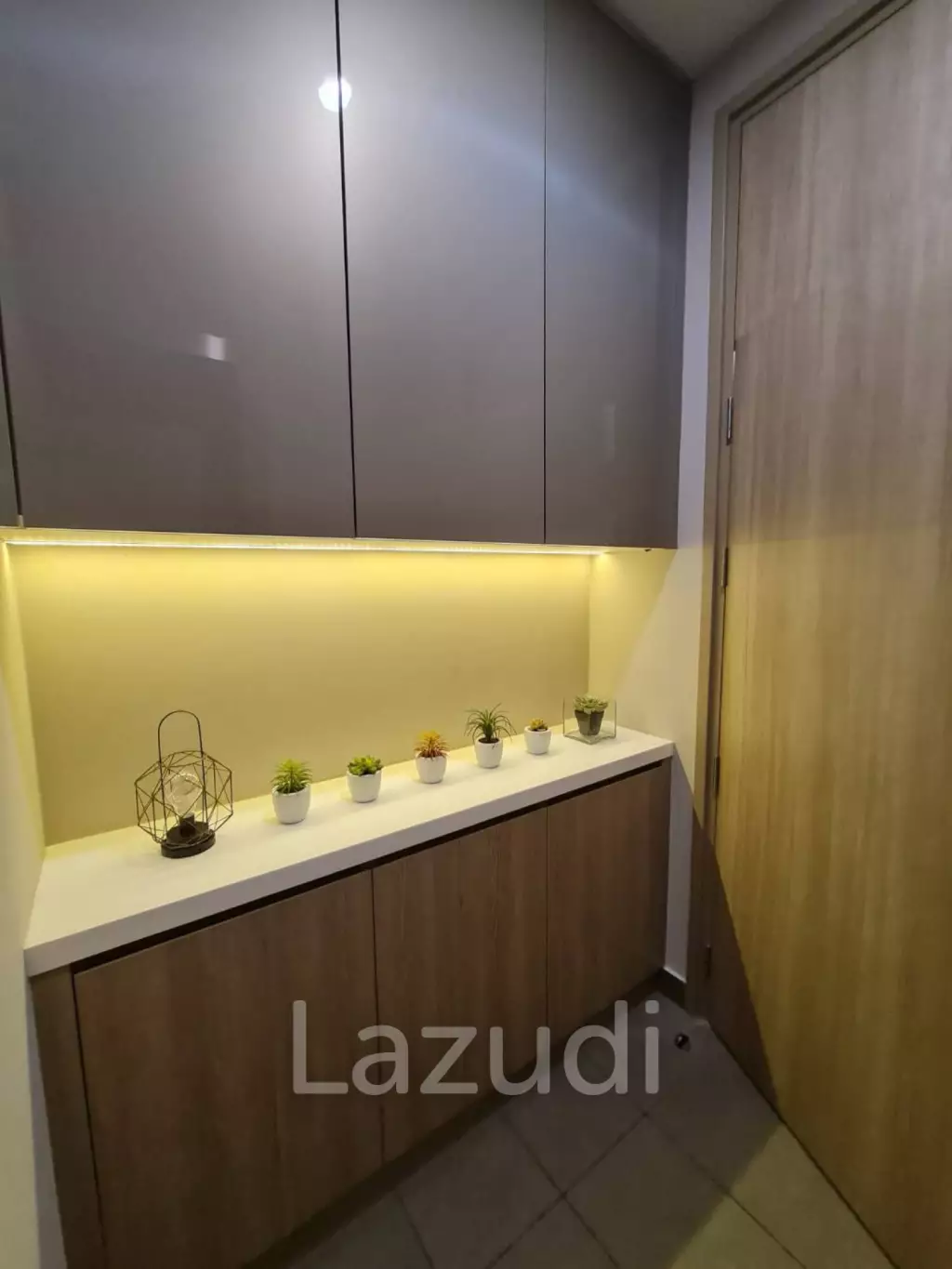80 sqm modern 2 bedroom condo at Noble Ploenchit Lumpini Bangkok