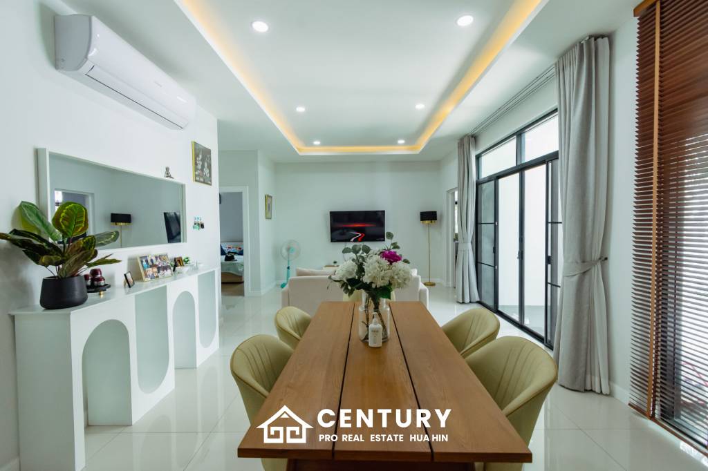 328 metro cuadrado 3 ` 2 Baño Villa de Venta