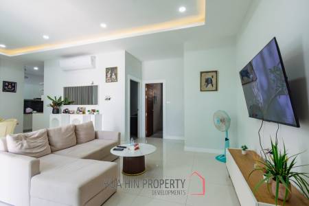 120 sqm modern pool villa in Thap Tai Hua Hin