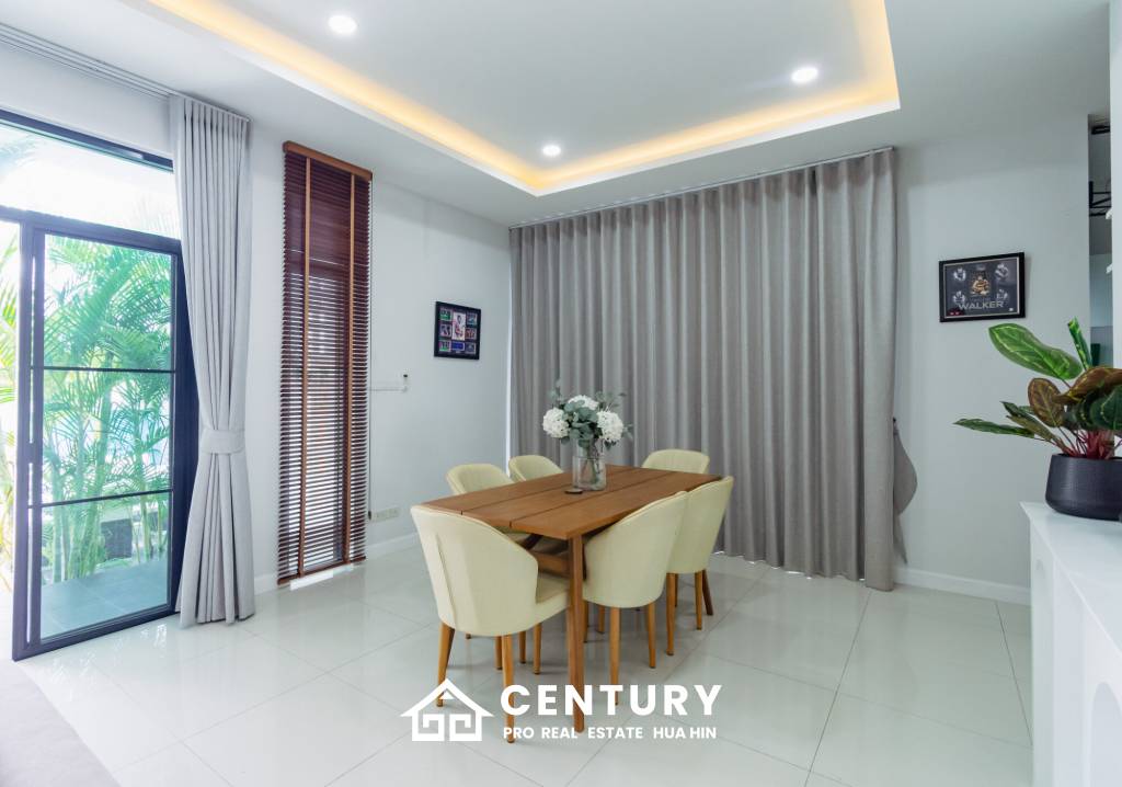 328 metro cuadrado 3 ` 2 Baño Villa de Venta