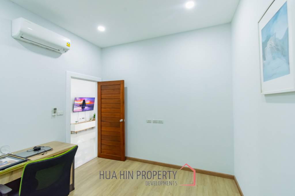 120 sqm modern pool villa in Thap Tai Hua Hin