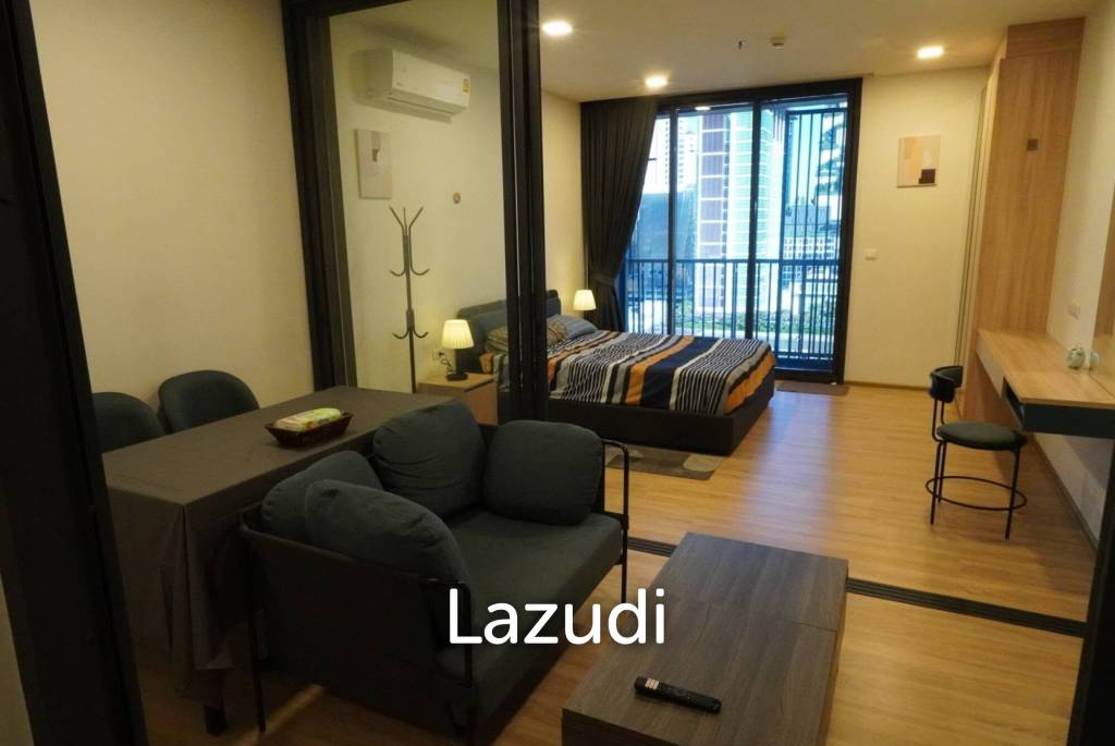 42 sqm condo XT Phayathai on 14th floor in Ratchathewi Bangkok