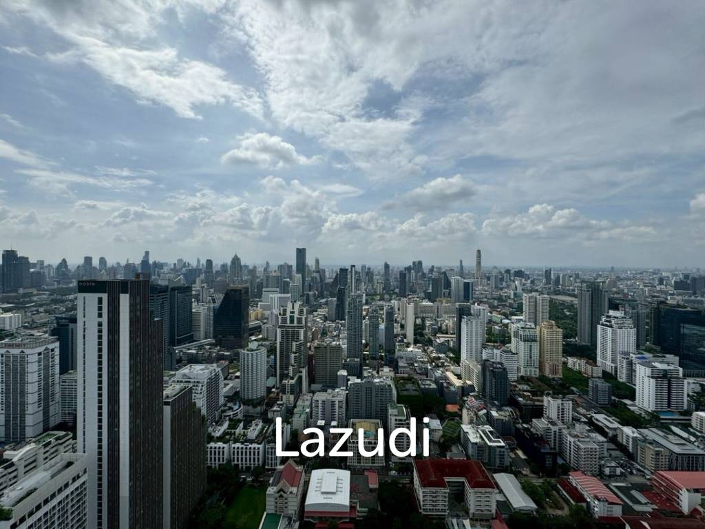 คอนโดหรูชั้นสูง 200 ตร.ม. ชั้น 54 ย่านวัฒนา ใจกลางอโศก