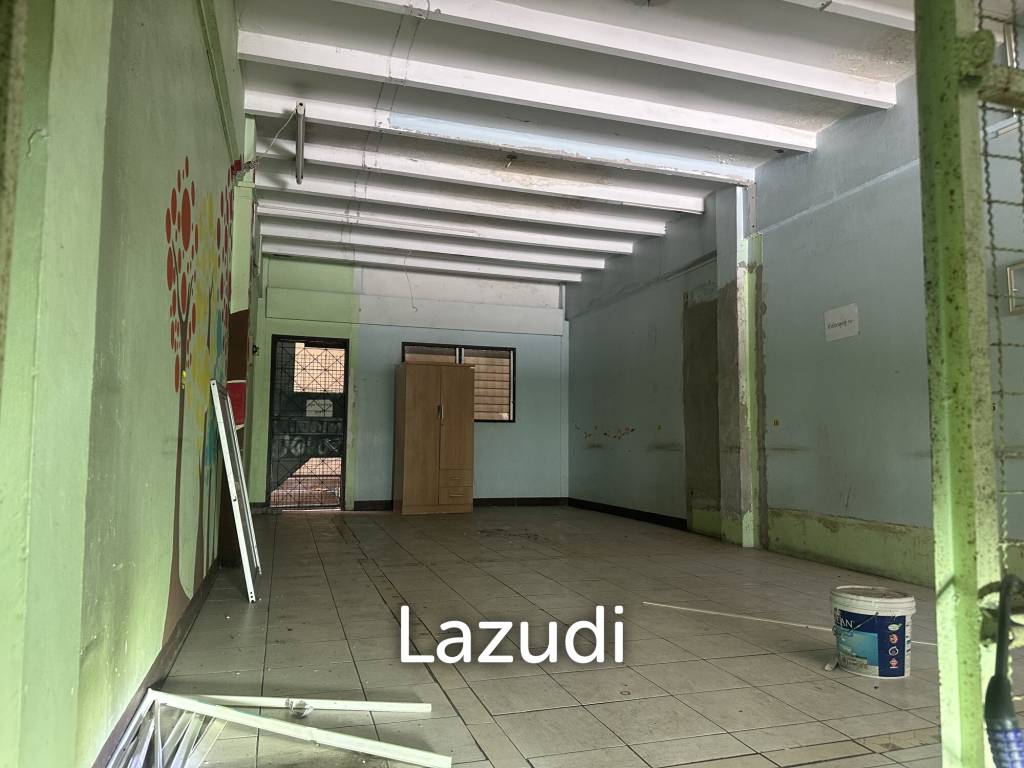 210 sqm 5-storey townhouse in Mahatun Plaza Lumpini Pathum Wan