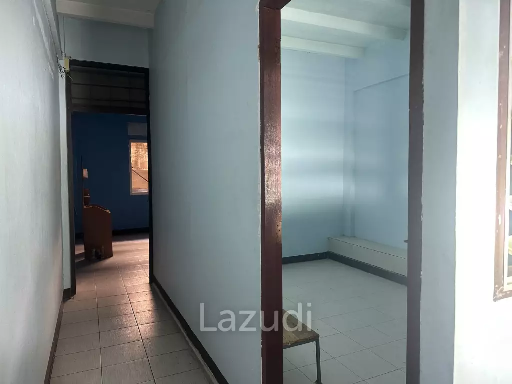 210 sqm 5-storey townhouse in Mahatun Plaza Lumpini Pathum Wan