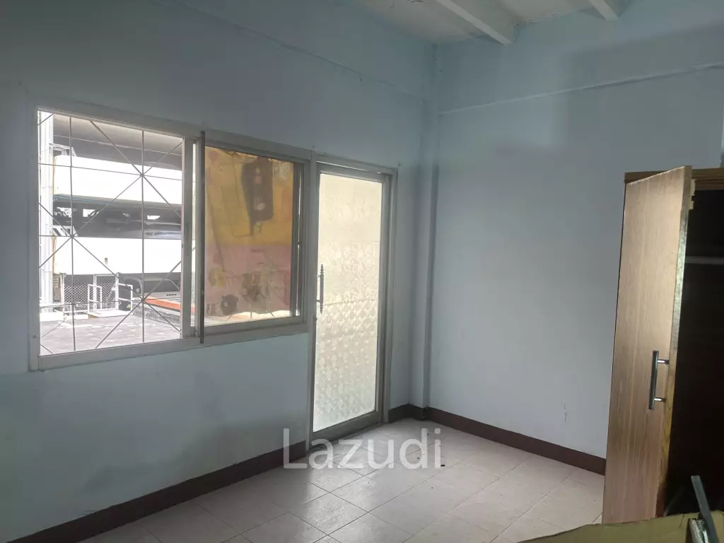 210 sqm 5-storey townhouse in Mahatun Plaza Lumpini Pathum Wan