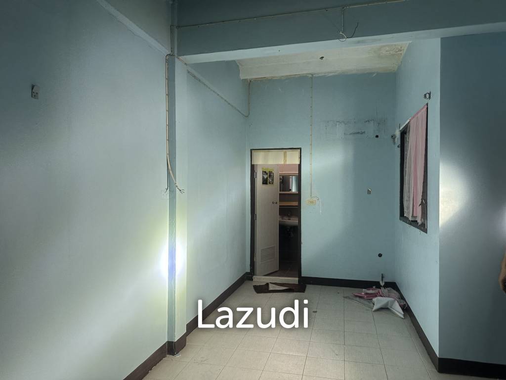 210 sqm 5-storey townhouse in Mahatun Plaza Lumpini Pathum Wan