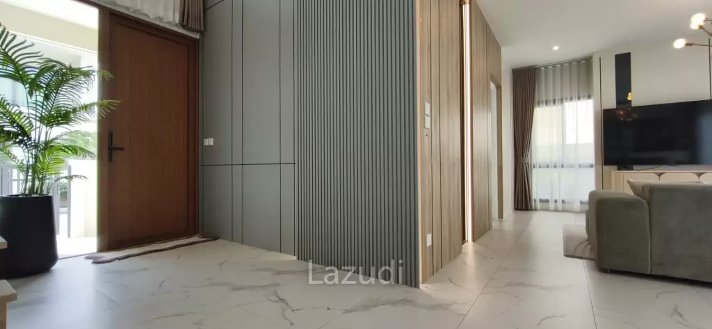 Ultra-Luxury 2-Story Pool Villa for Sale at The Lavish