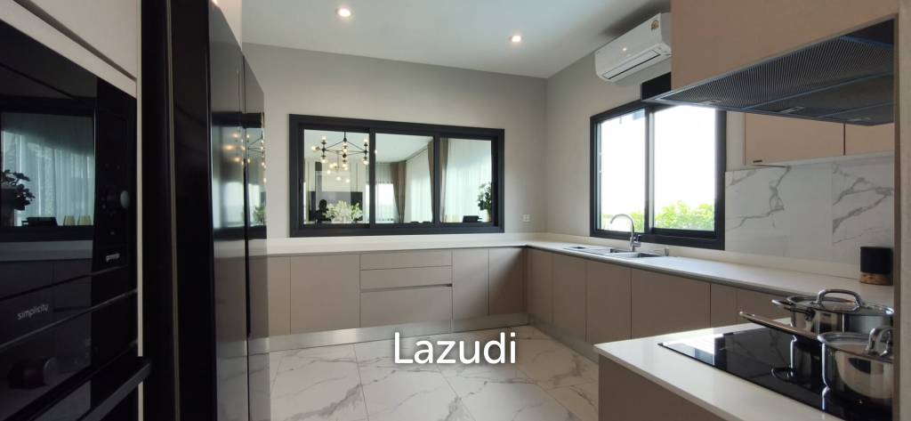 Ultra-Luxury 2-Story Pool Villa for Sale at The Lavish