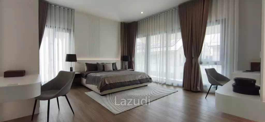 Ultra-Luxury 2-Story Pool Villa for Sale at The Lavish