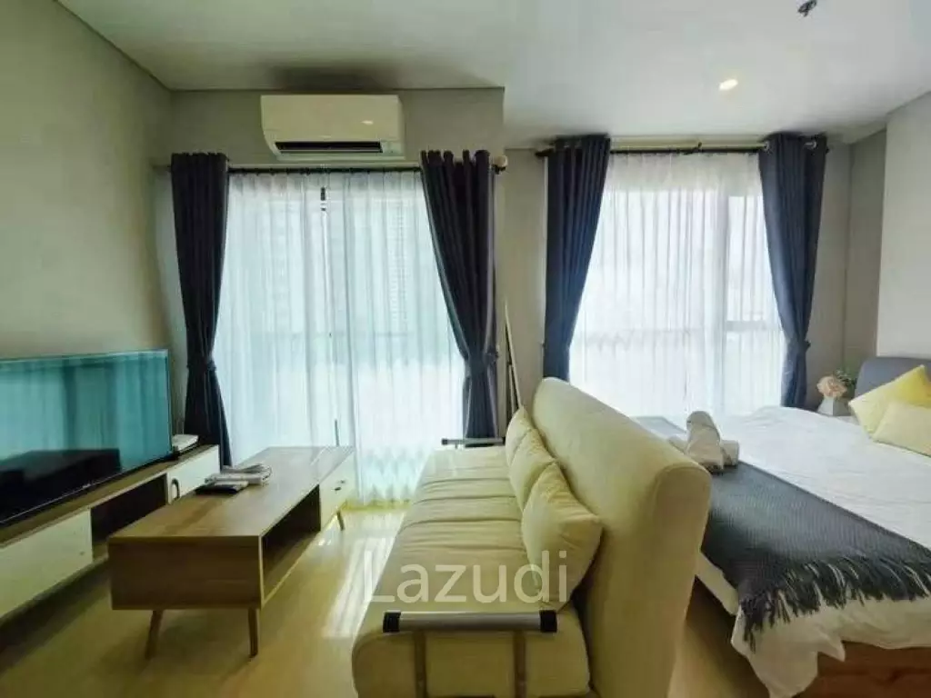 23 sqm Studio Condo on 9th Floor in Makkasan Bangkok