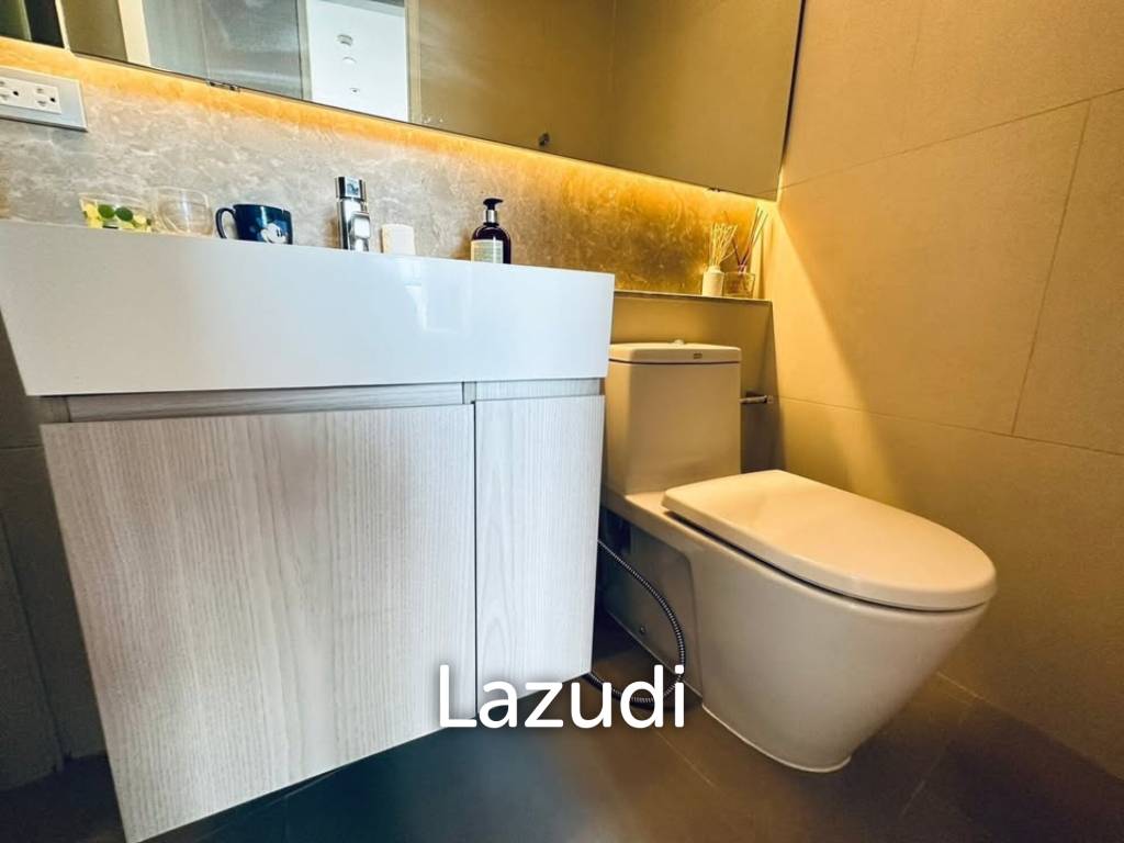 2 Bed 2 Bath 55 SQ.M The Lumpini 24