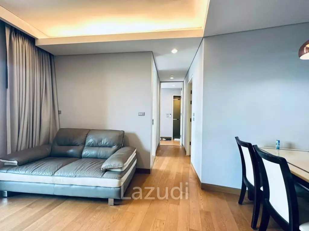 2 Bed 2 Bath 55 SQ.M The Lumpini 24