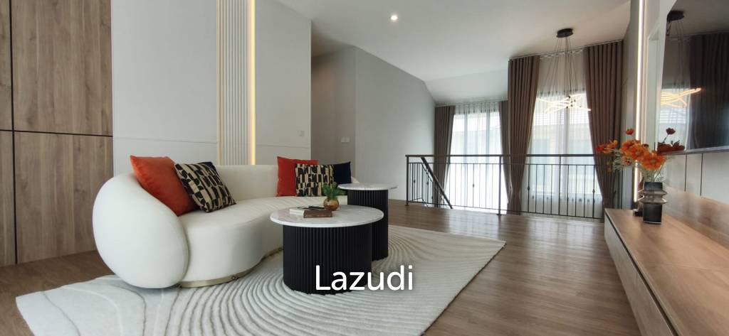 Ultra-Luxury 2-Story Pool Villa for Rent at The Lavish