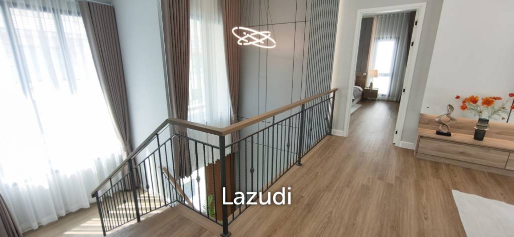 Ultra-Luxury 2-Story Pool Villa for Rent at The Lavish